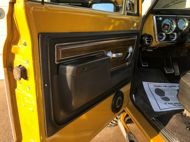 Chevrolet Cheyenne 1971 image number 8