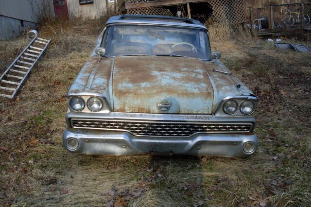 Ford Galaxie 1959 image number 0