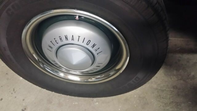 International Harvester 1200D 1965 image number 29