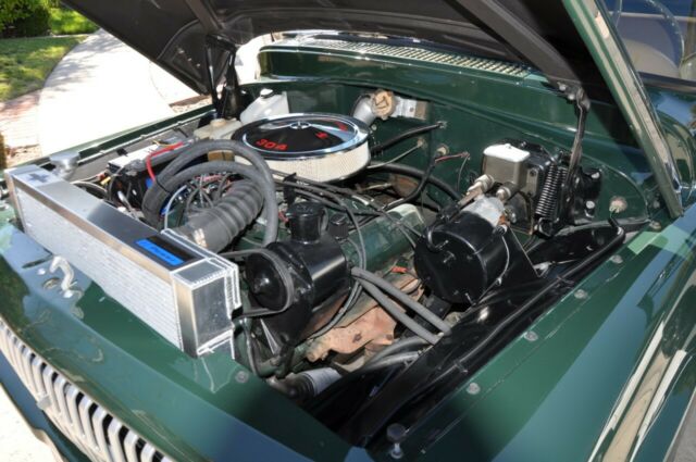 International Harvester 1200D 1965 image number 39