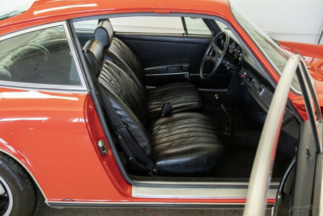 Porsche 911 1970 image number 35
