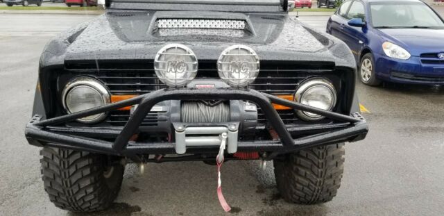 Ford Bronco 1971 image number 4