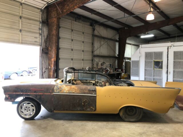 Chevrolet Bel Air/150/210 1957 image number 2