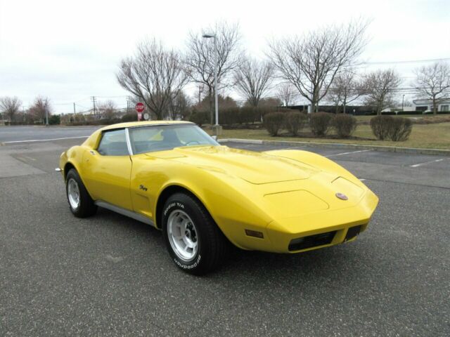 Chevrolet Corvette 1973 image number 27