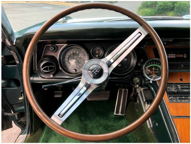 Buick Riviera 1965 image number 16