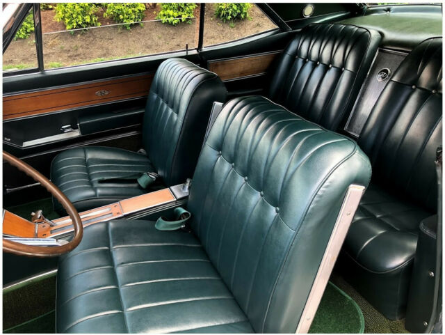 Buick Riviera 1965 image number 44