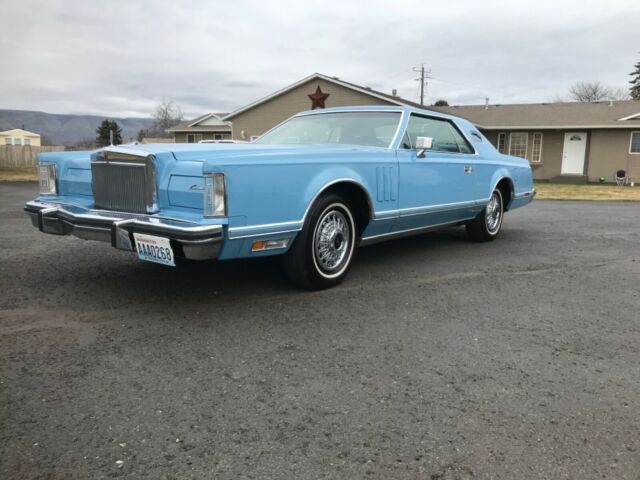 Lincoln Continental 1979 image number 2
