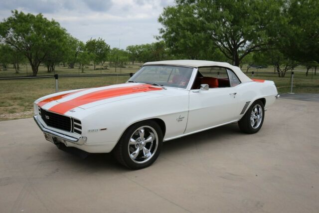 Chevrolet Camaro 1969 image number 1