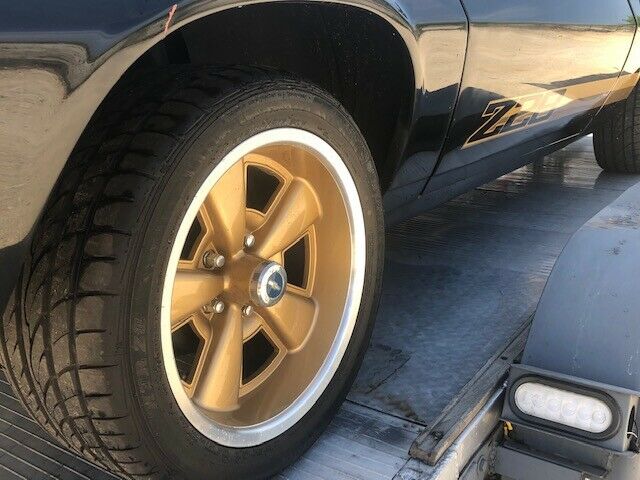 Chevrolet Camaro 1979 image number 8