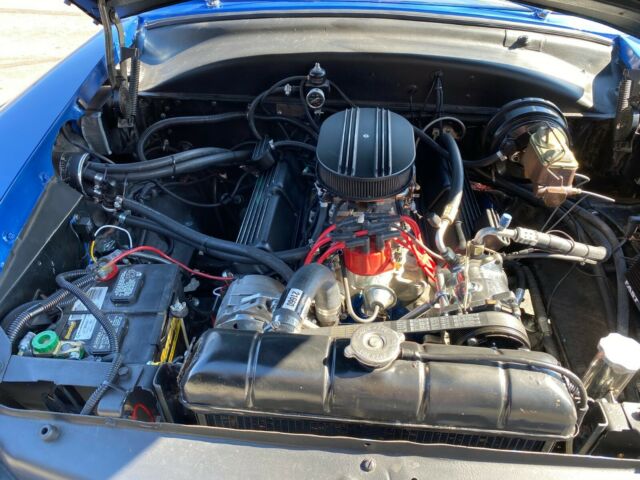 Ford Crestline 1954 image number 26