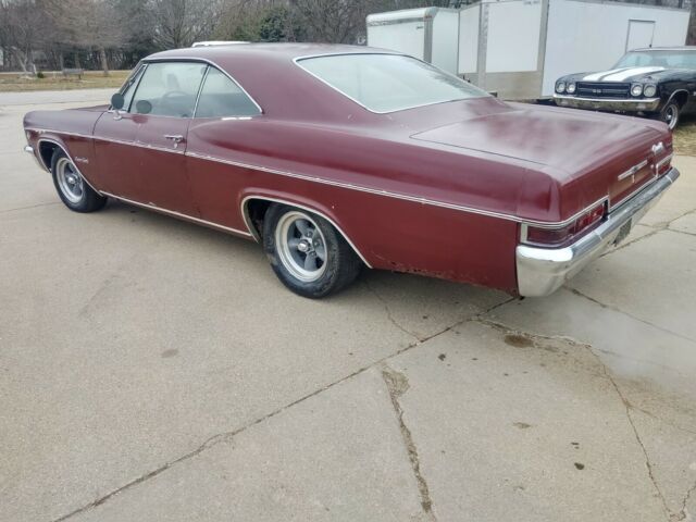 Chevrolet Impala 1966 image number 2