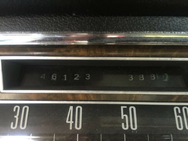 Lincoln Continental 1977 image number 40