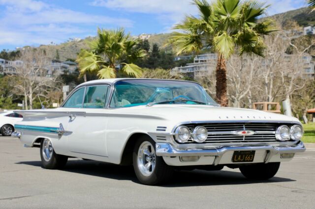 Chevrolet Impala 1960 image number 23