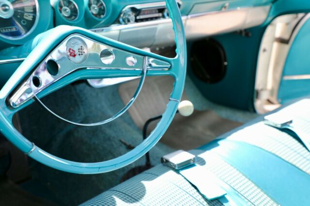 Chevrolet Impala 1960 image number 32