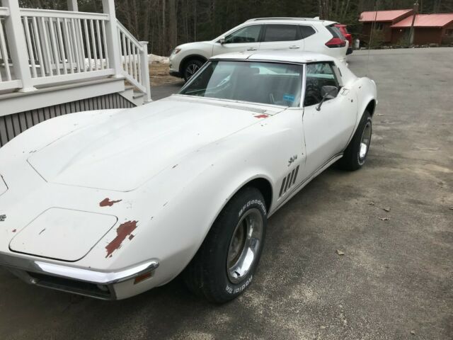 Chevrolet Corvette 1969 image number 6