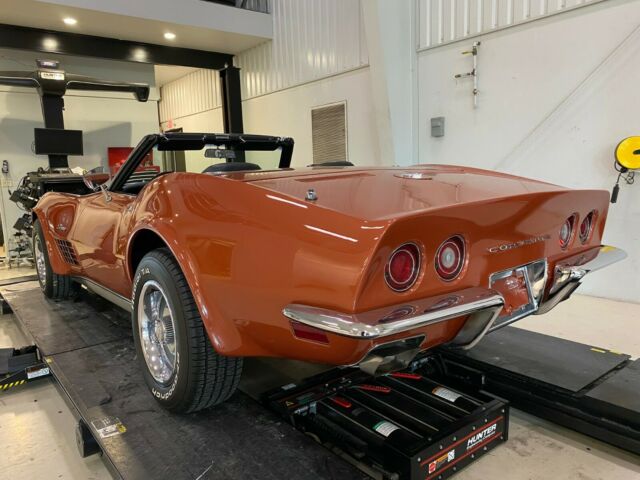 Chevrolet Corvette 1970 image number 30