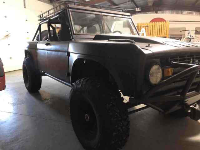 Ford Bronco 1977 image number 2