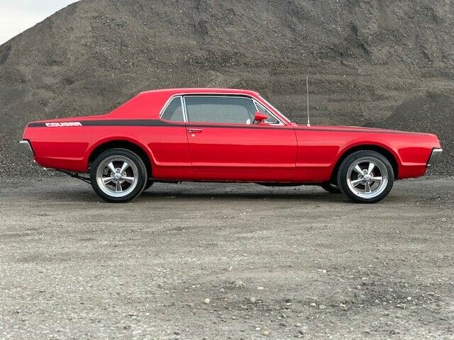 Mercury Cougar 1967 image number 24