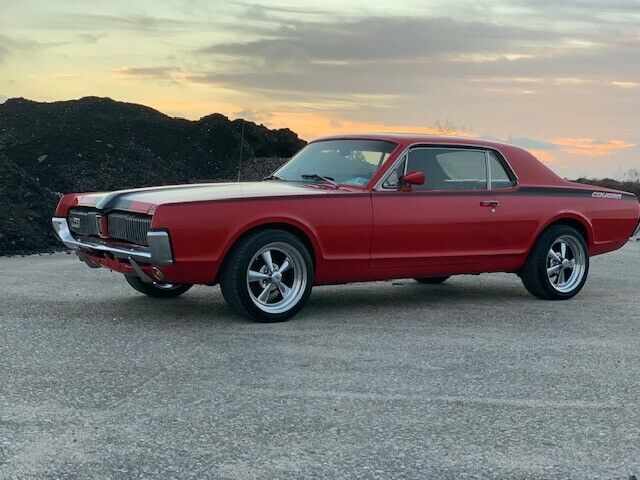 Mercury Cougar 1967 image number 26