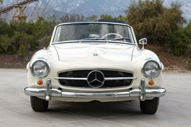 Mercedes-Benz 190-Series 1959 image number 3