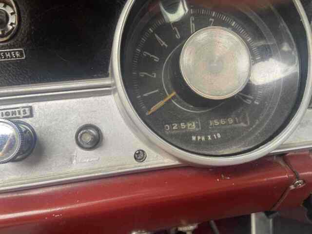 Plymouth Barracuda 1967 image number 22