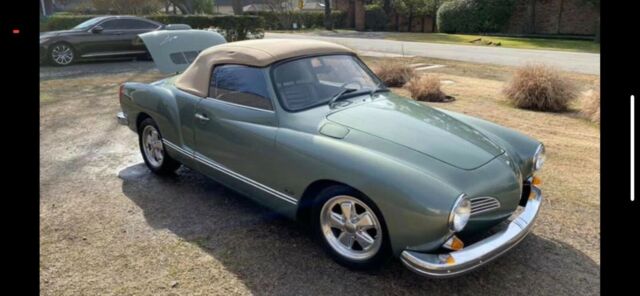 Volkswagen Karmann Ghia 1972 image number 0