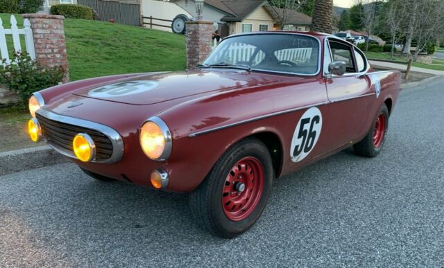 Volvo 1800 1967 image number 24