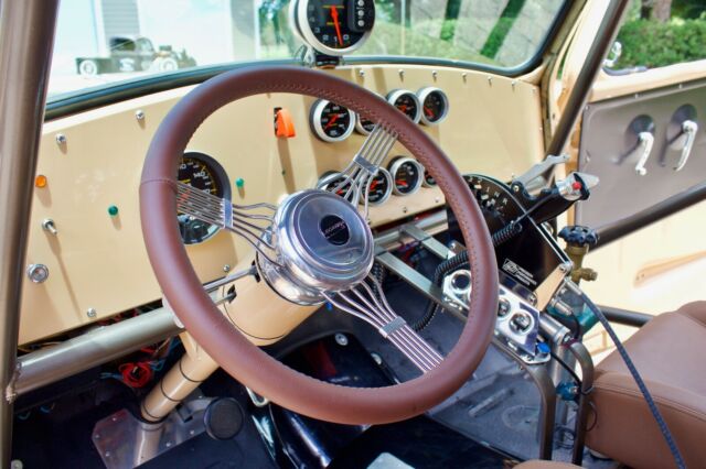 Studebaker 2R5 1950 image number 13
