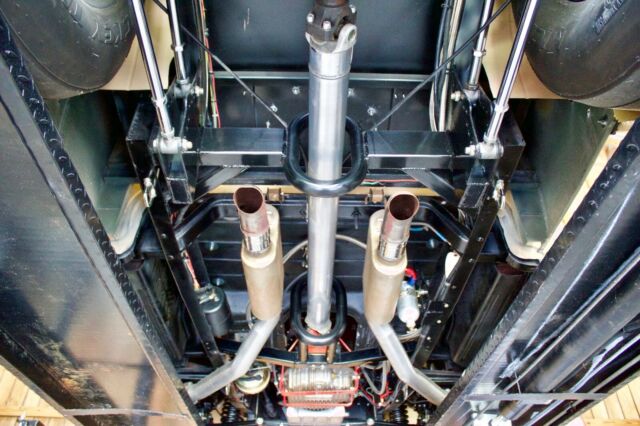 Studebaker 2R5 1950 image number 21