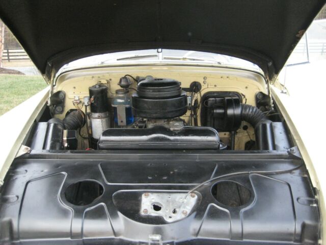 Cadillac Series 62 1949 image number 10