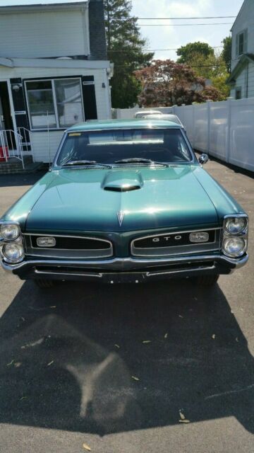 Pontiac GTO 1966 image number 2