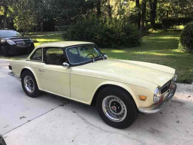 Triumph TR6 1970 image number 16