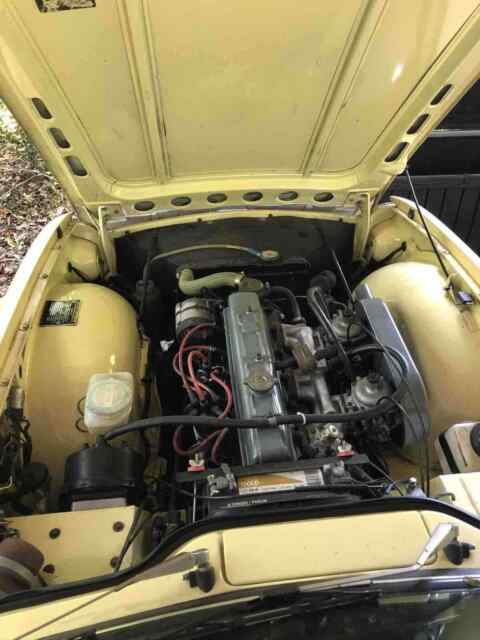 Triumph TR6 1970 image number 8