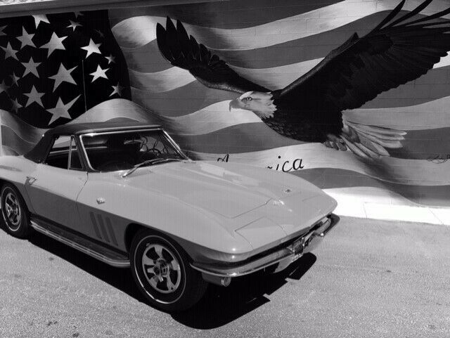 Chevrolet Corvette 1966 image number 0