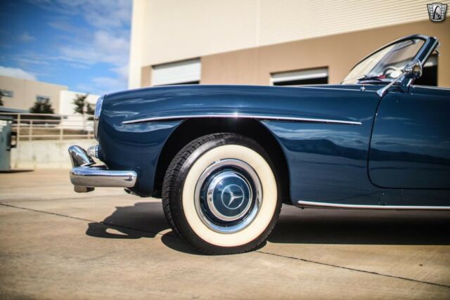 Mercedes-Benz 190-Series 1959 image number 7