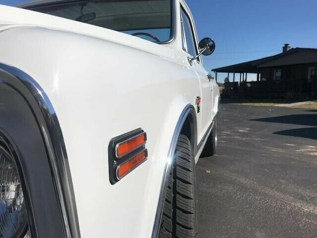 Chevrolet C-10 1968 image number 20