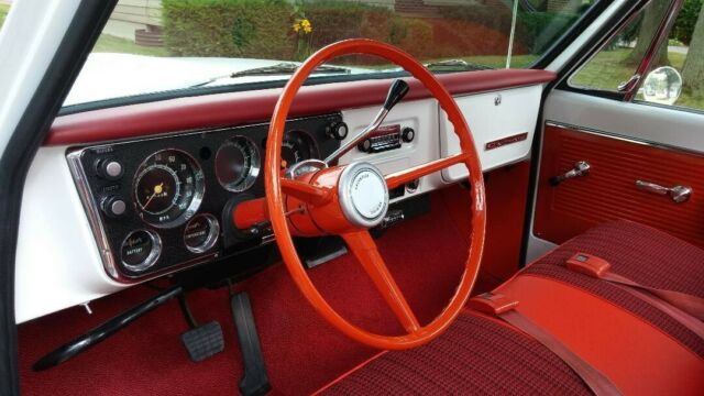 Chevrolet C-10 1968 image number 6