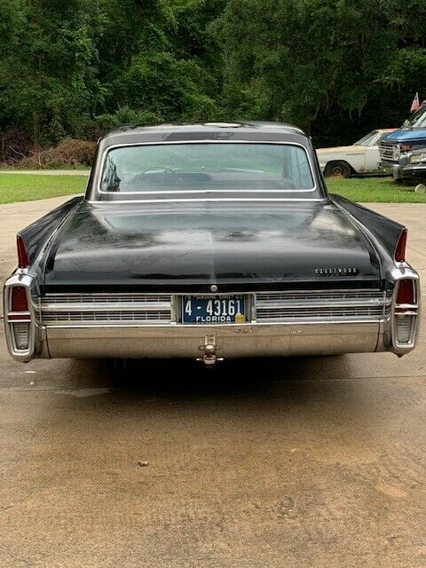 Cadillac Fleetwood 1963 image number 2