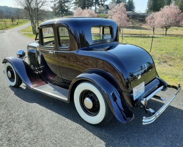Ford 5 WINDOW COUPE 1932 image number 33