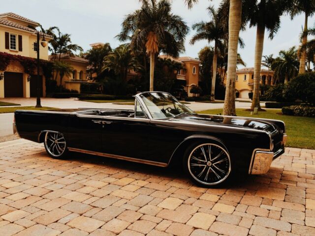 Lincoln Continental 1963 image number 1