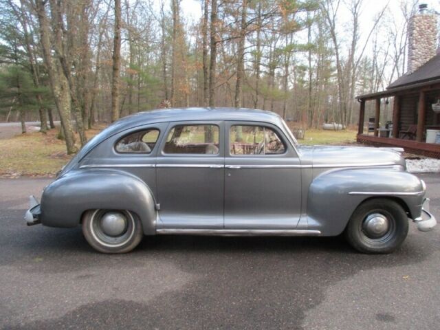 Plymouth Sedan 1948 image number 29