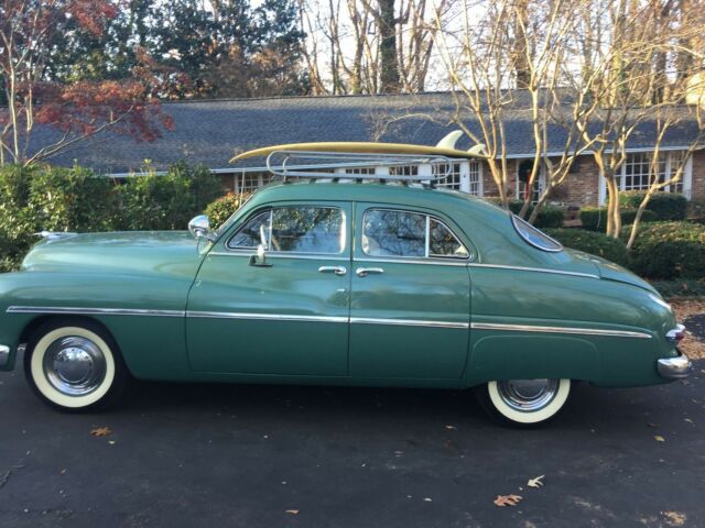 Mercury Monterey 1949 image number 21