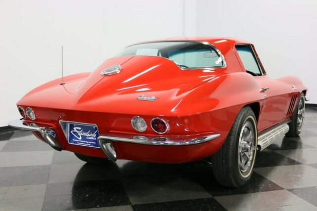 Chevrolet Corvette 1966 image number 12