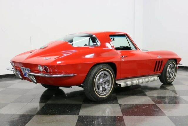Chevrolet Corvette 1966 image number 13