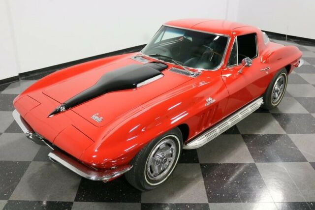 Chevrolet Corvette 1966 image number 21