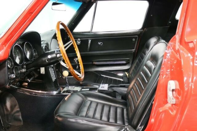 Chevrolet Corvette 1966 image number 4
