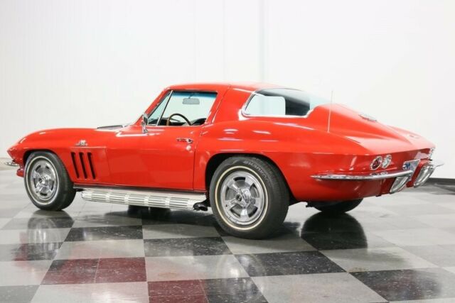 Chevrolet Corvette 1966 image number 8