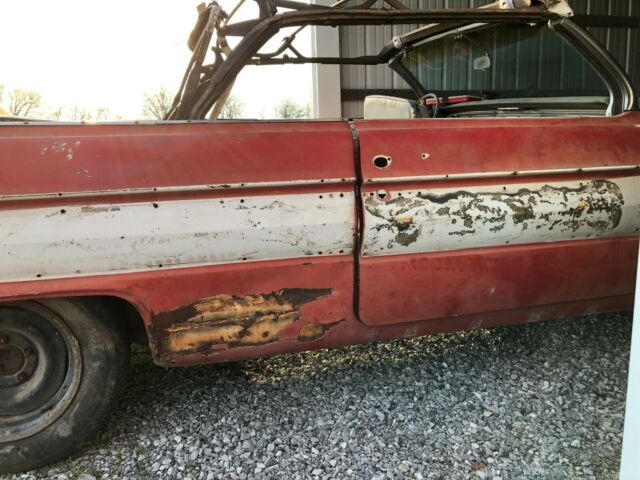 Oldsmobile Starfire 1962 image number 3