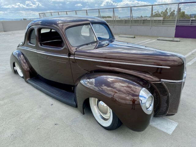 Ford Deluxe 1940 image number 31