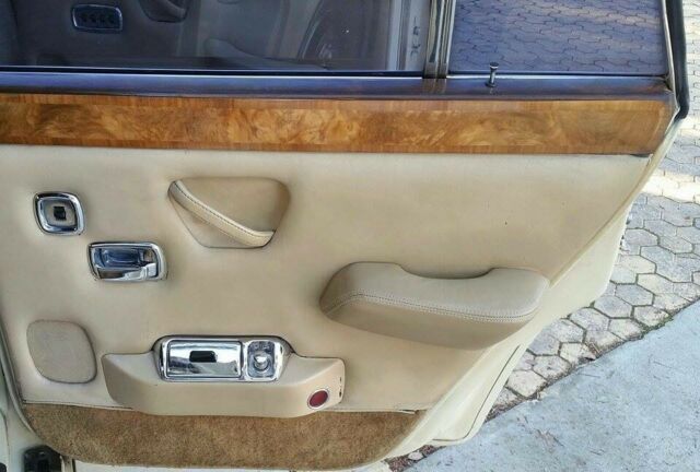 Rolls-Royce Silver Shadow 1972 image number 11